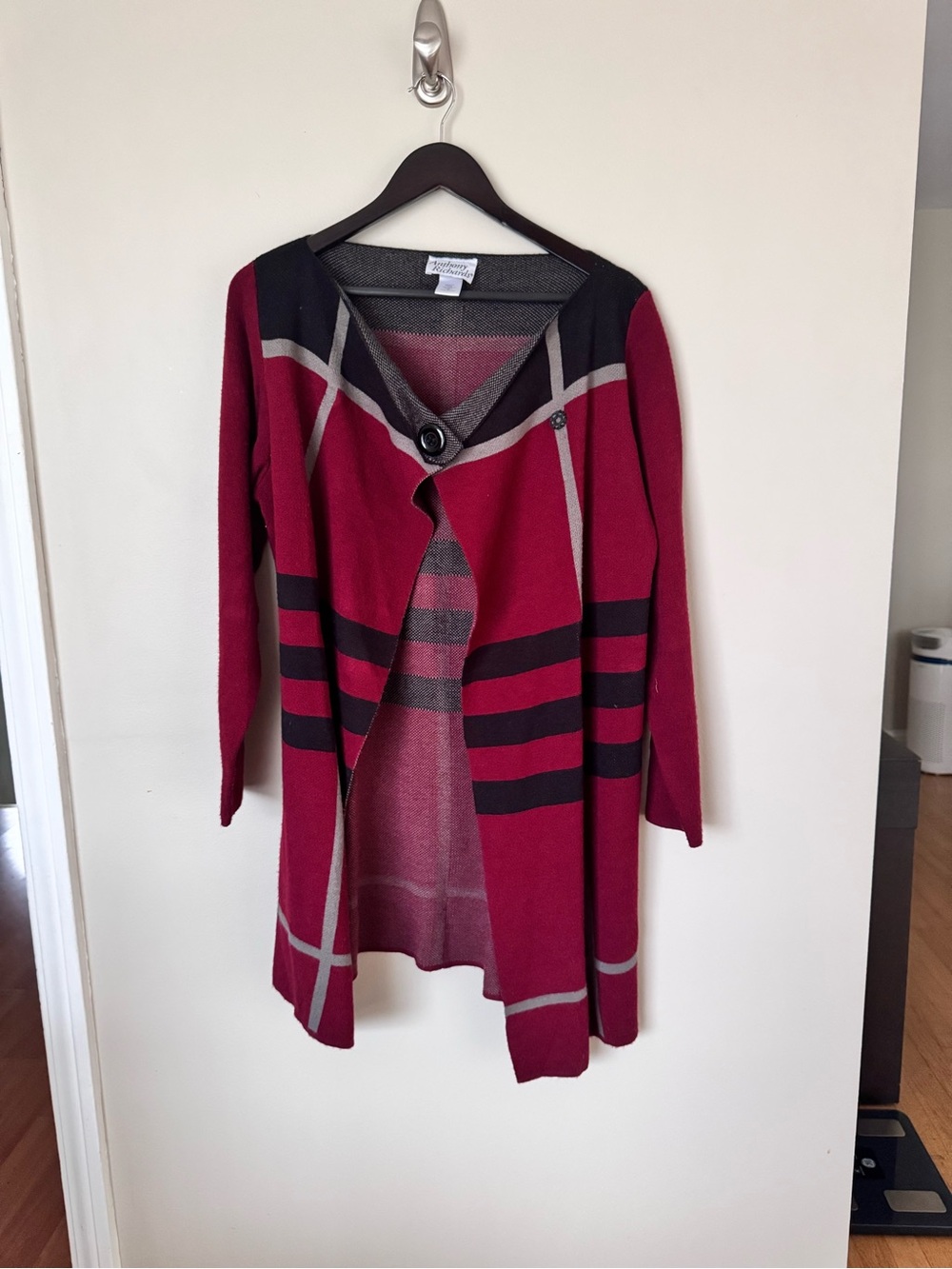 Anthony Richards Burgundy and Black Open-Front Geometric Cardigan
